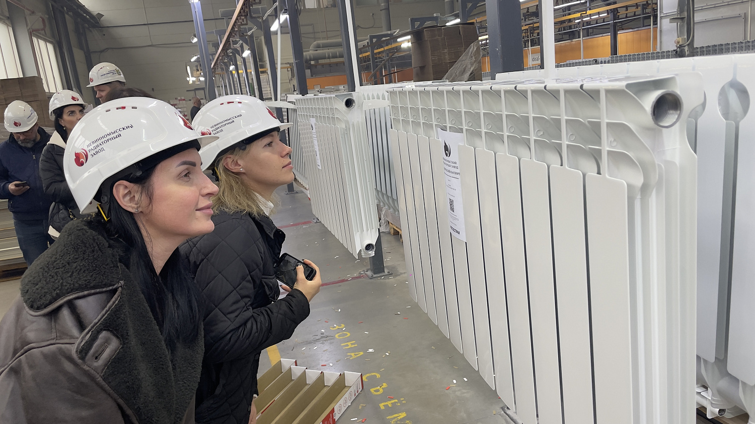 Сотрудники и партнеры ООО «Компания Технология» посетили производство секционных радиаторов отопления «НРЗ» в г. Невинномысск!